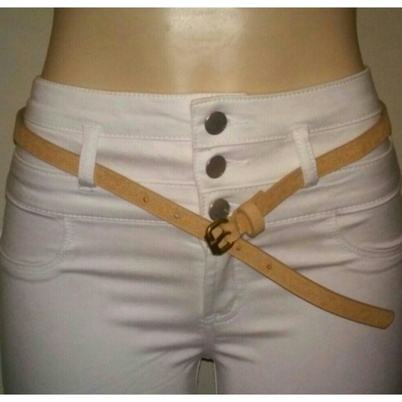 Tan Leaf Pattern Belt - Picture 1 of 3